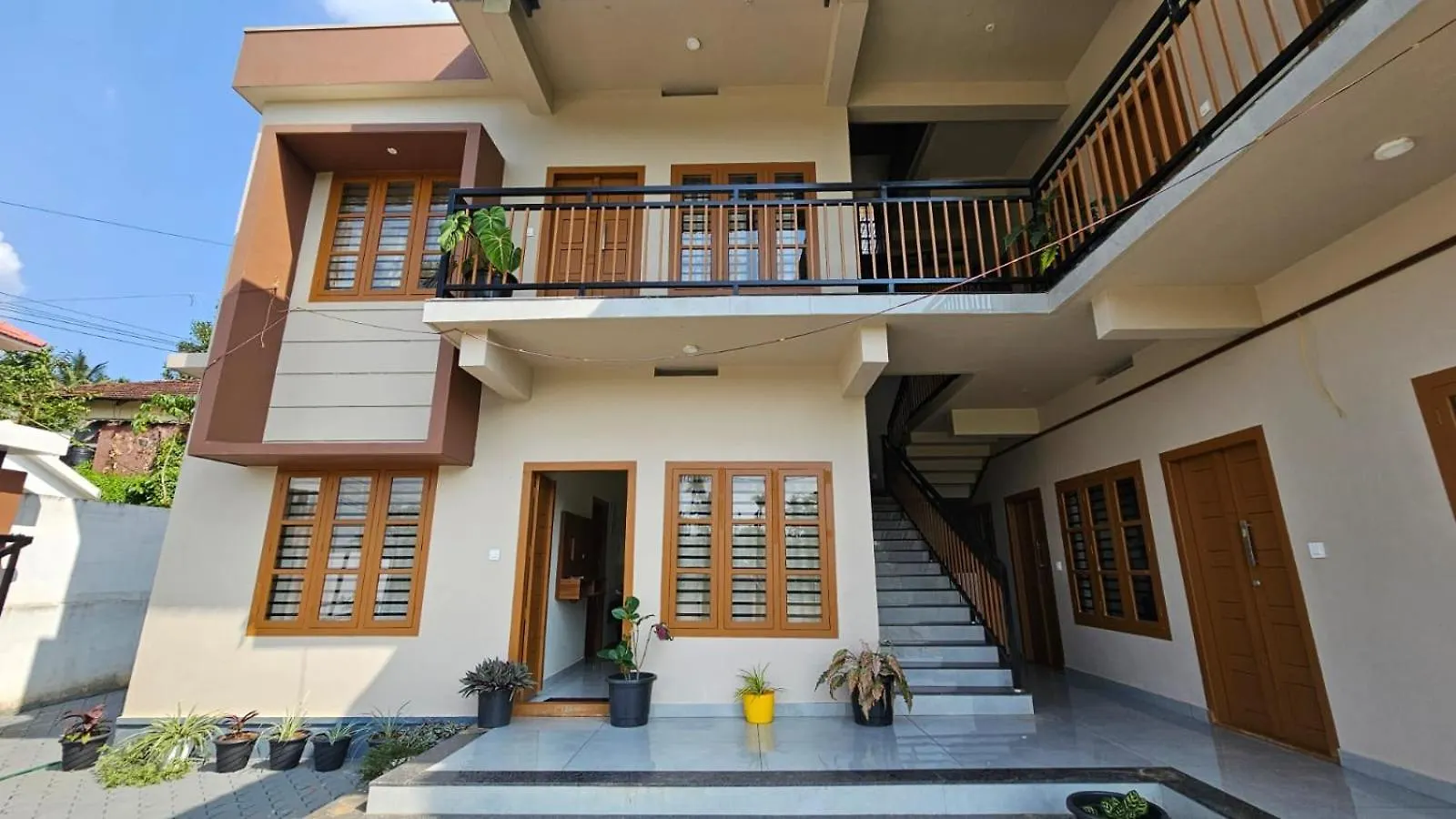 Middle Wayanad Holyday Inn Kaniyāmbetta 0*,  Ινδία